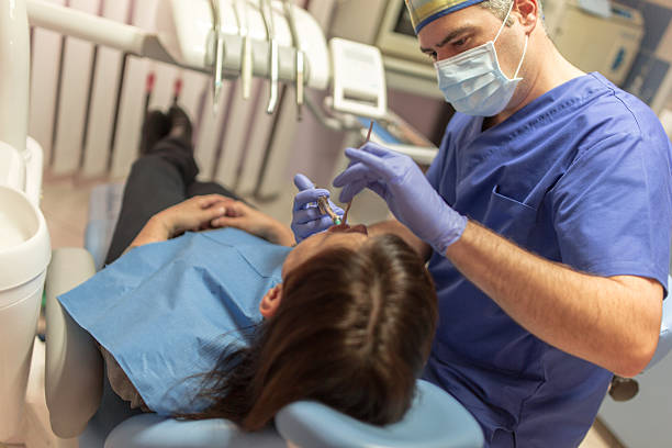 Best Tooth Extraction  in Pine Bluff, AR